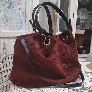 Embossed cowgrain Leather Bag